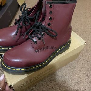 Dr Martens cherry red rouge